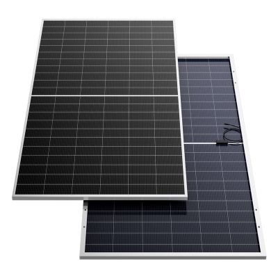 700Wp Solar Panel DAH Solar 2384x1303x33mm Tier1 Bifacial Double Glass 3 Bypass Diodes Silver Frame